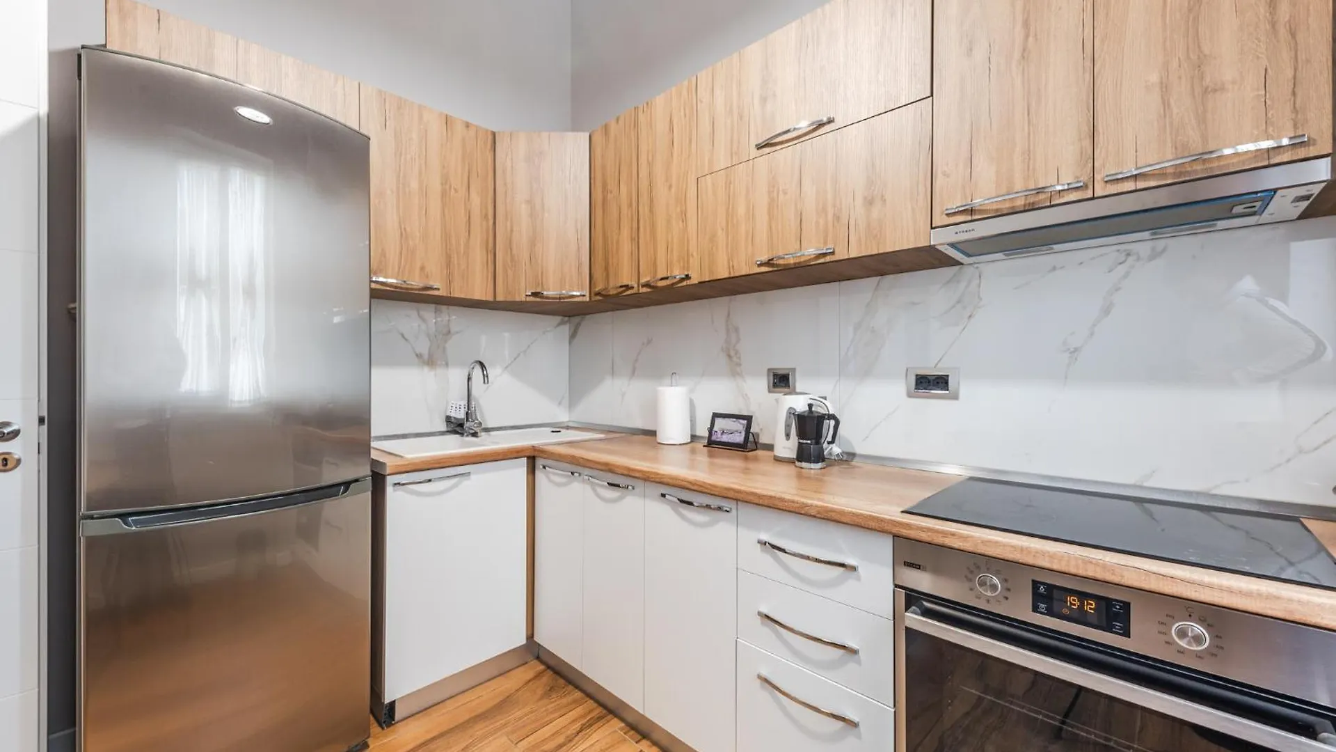 Urban Retreat By Ps Apartment Durres
