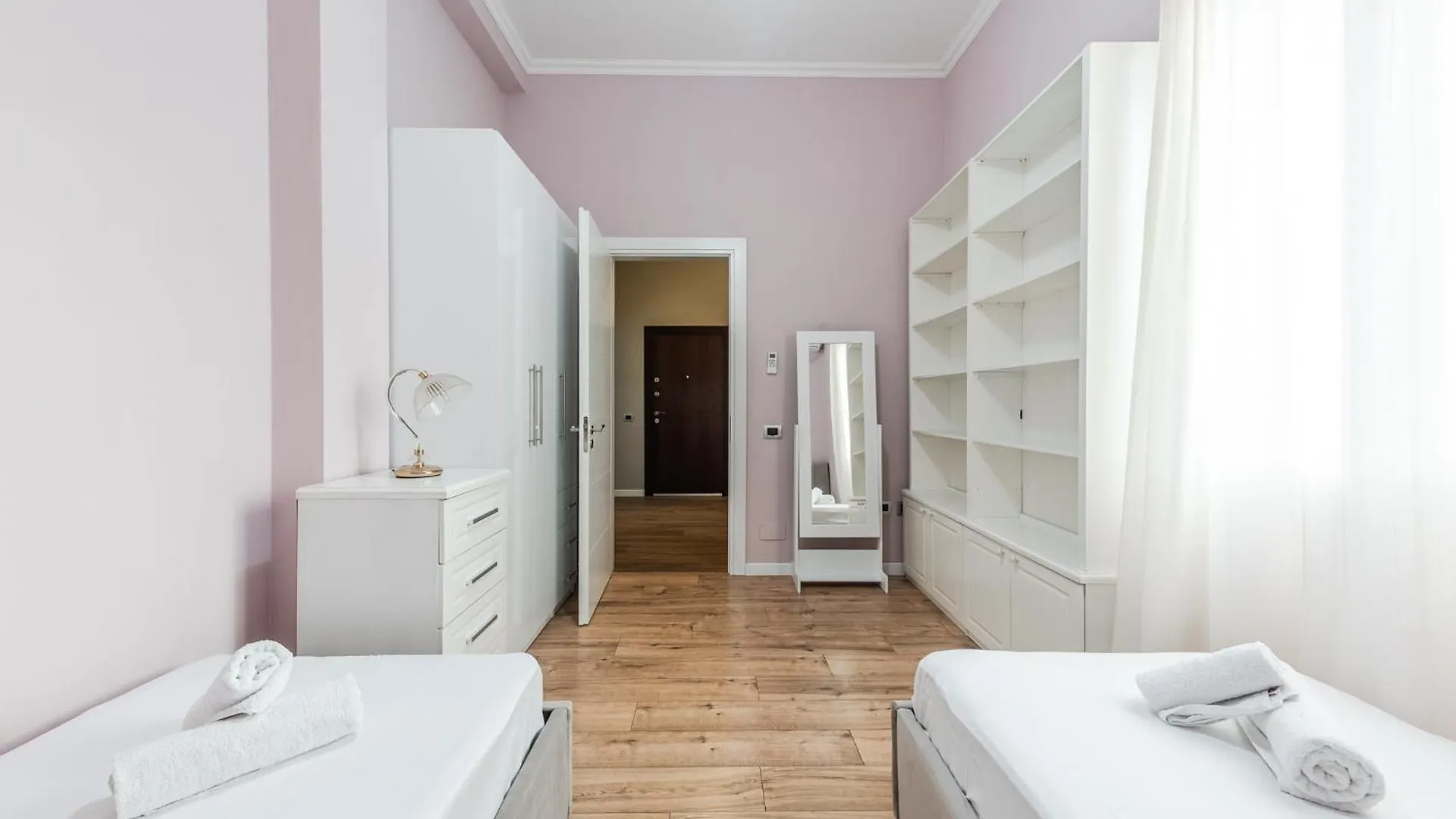 Urban Retreat By Ps Apartment Durres